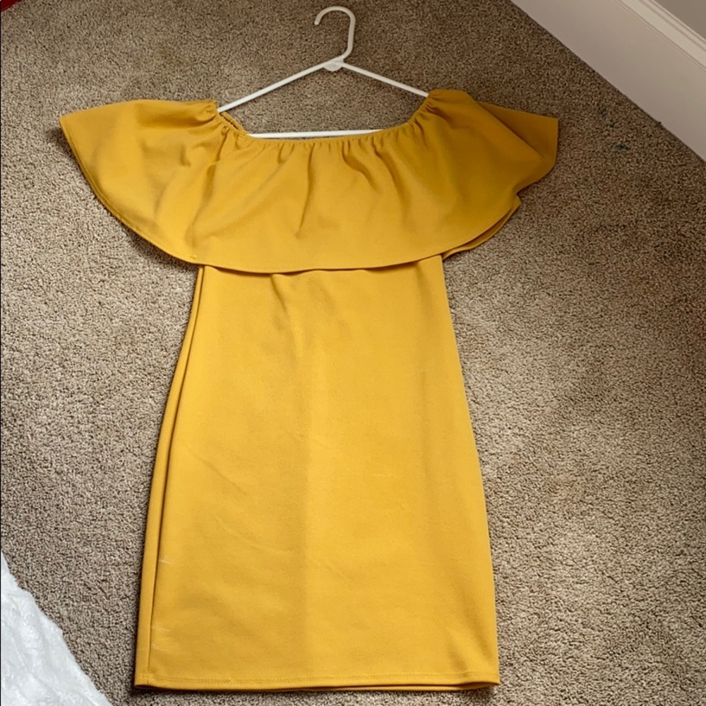 Mustard Yellow/ Fitted/ Strapless DRESS